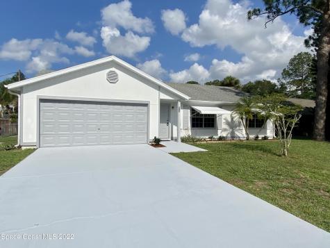610 Tooley Road SW Palm Bay FL 32908