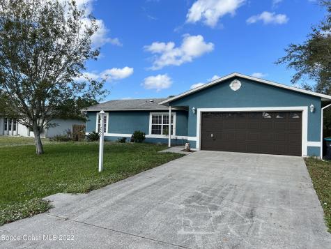 1267 Heberling Street NW Palm Bay FL 32907