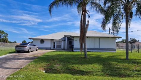 395 Sauders Road SE Palm Bay FL 32909