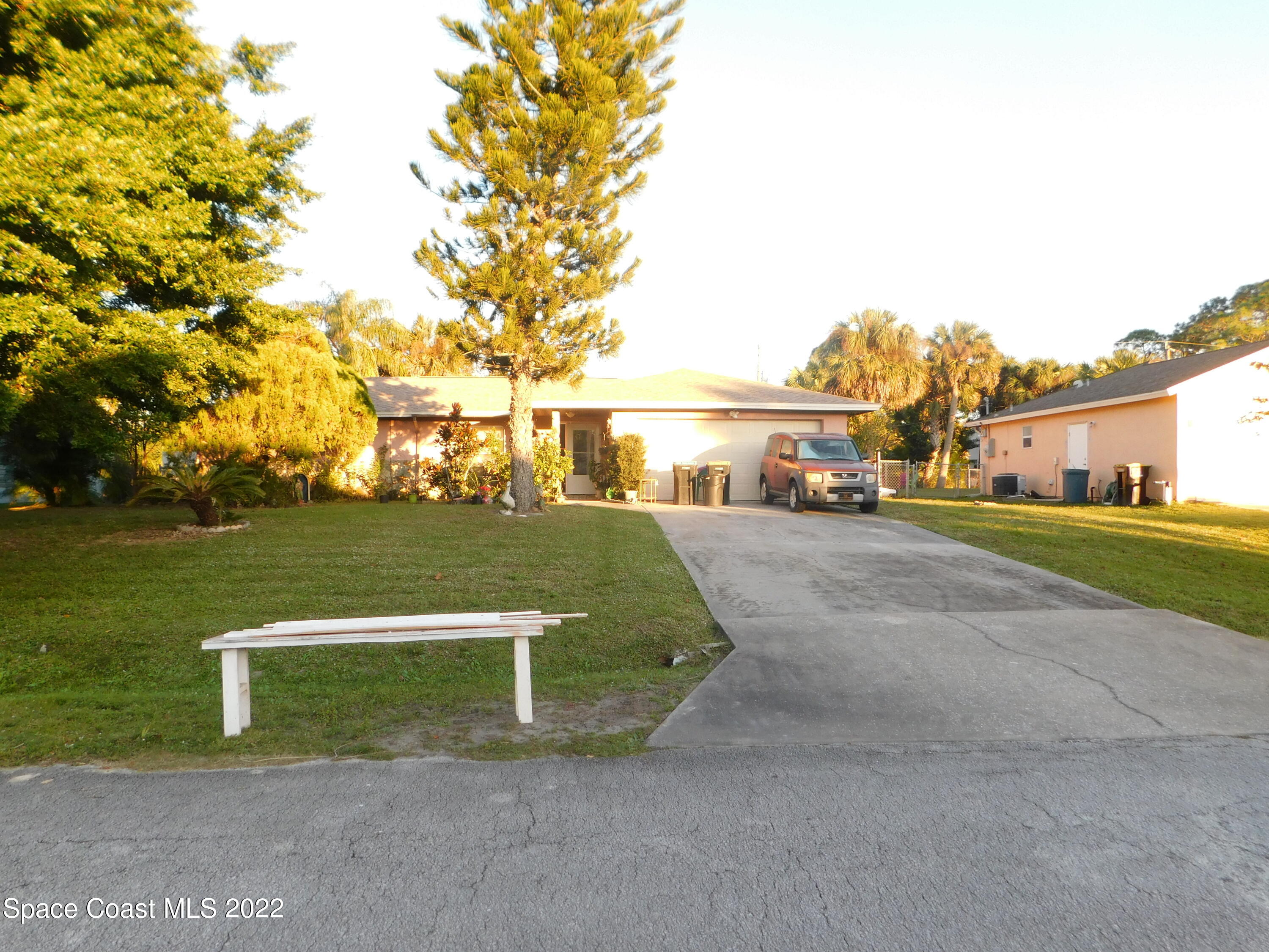 565 Bernardo Avenue NE Palm Bay FL 32907