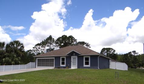 431 Scanlon Road SW Palm Bay FL 32908