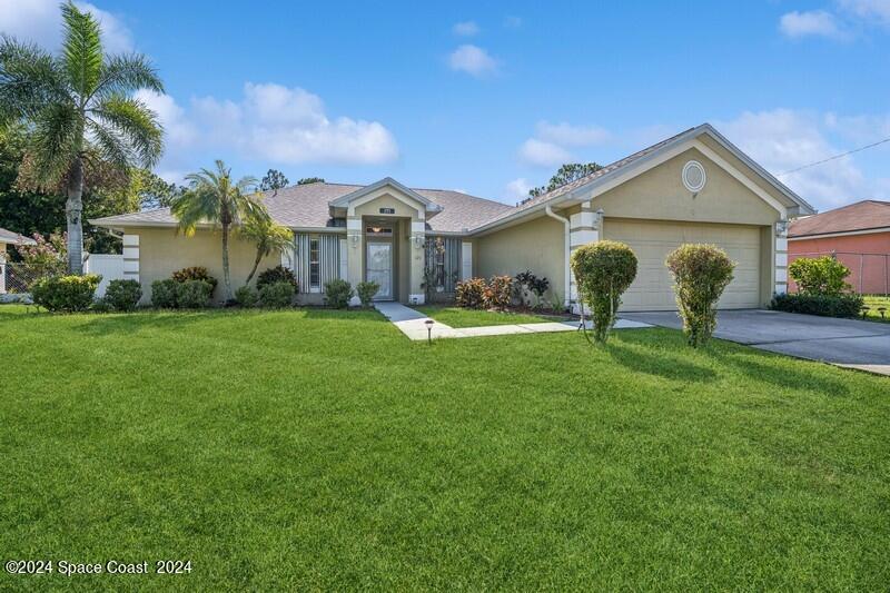 171 Chestnut Avenue NE Palm Bay FL 32907