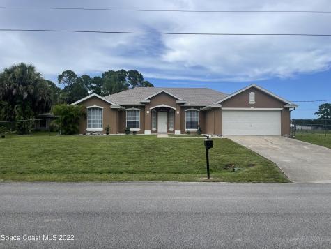 975 Geary Street SW Palm Bay FL 32908