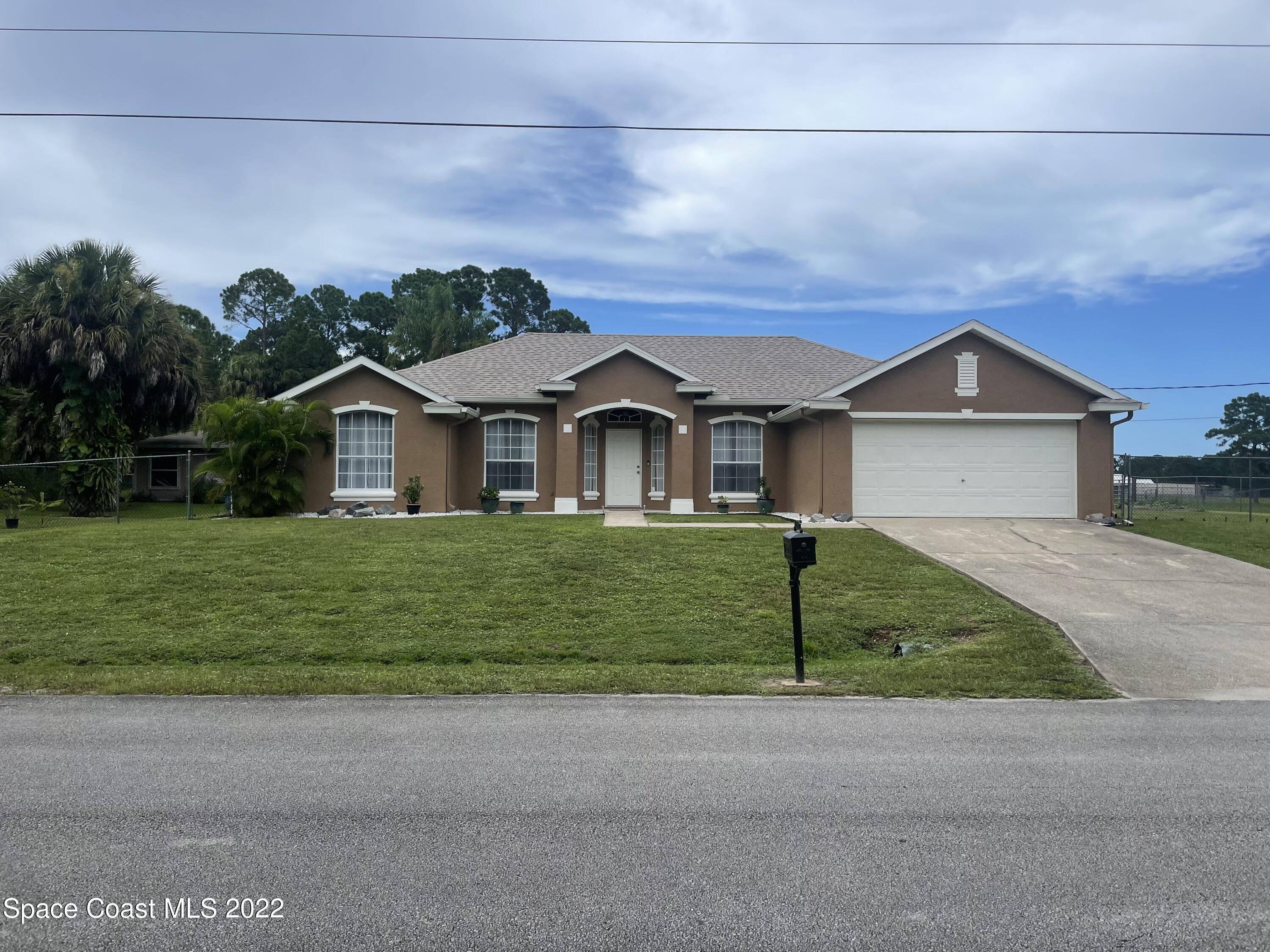 975 Geary Street SW Palm Bay FL 32908