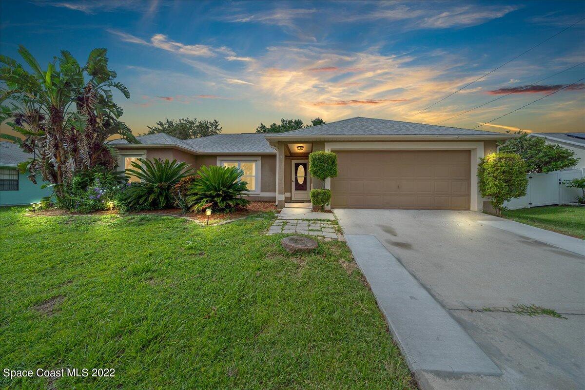 1726 Eatonia Street NW Palm Bay FL 32907