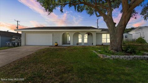 925 Cynthia Drive Titusville FL 32780