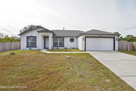 1118 Waterford Street SE Palm Bay FL 32909
