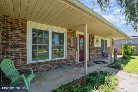 974 Castile Road SE Palm Bay FL 32909