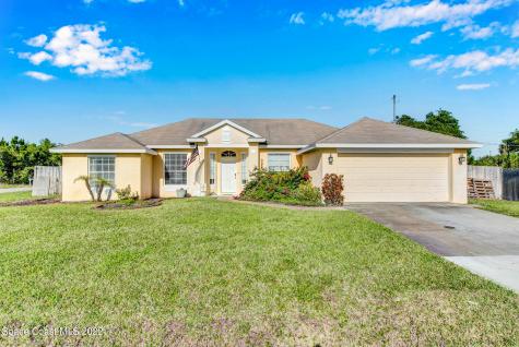 1906 Gould Avenue SW Palm Bay FL 32908