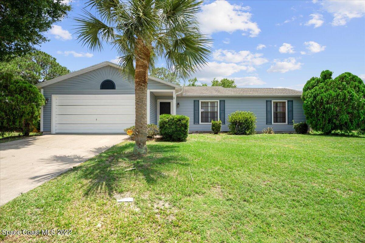 974 Albion Street NW Palm Bay FL 32907