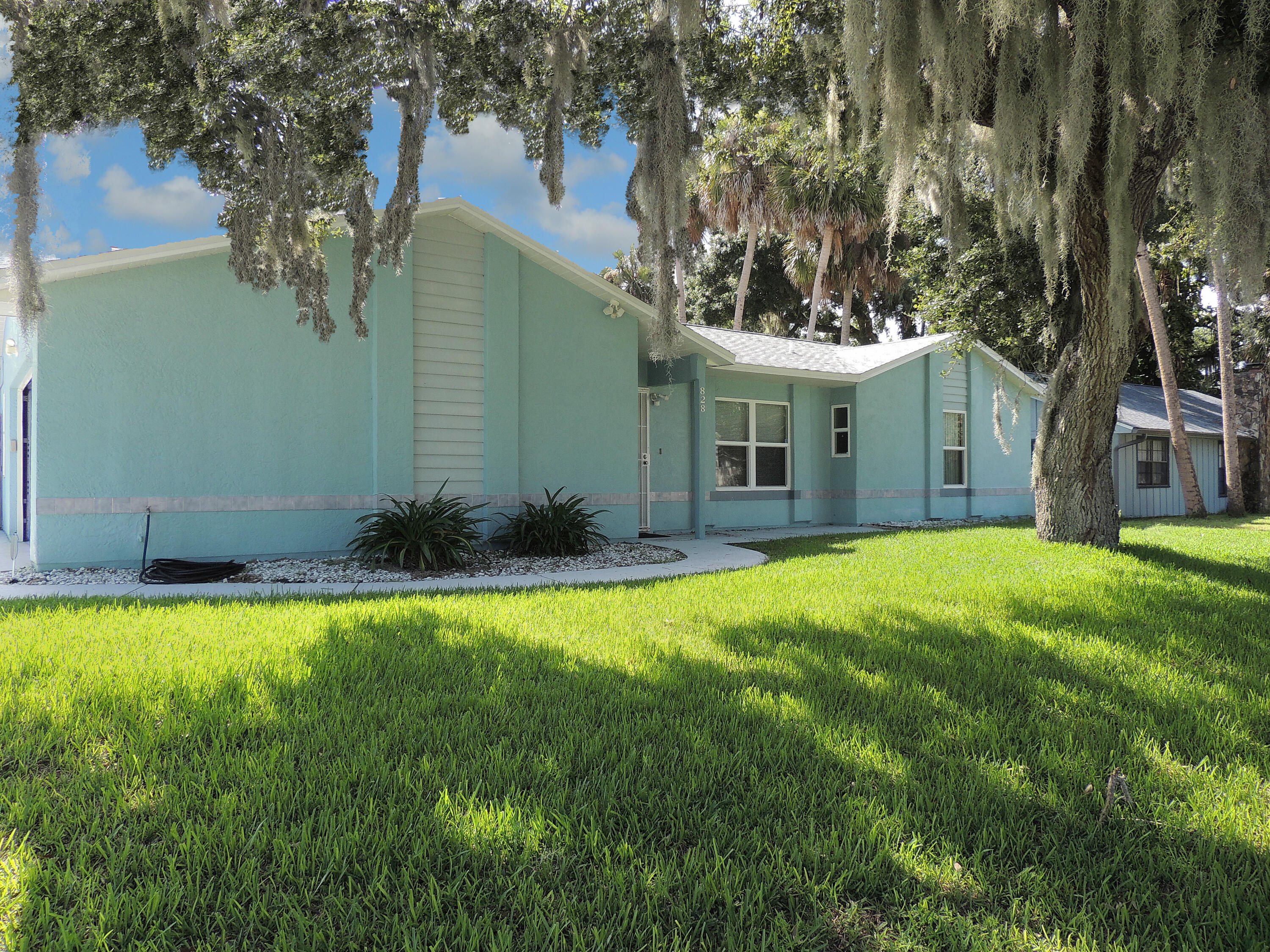 828 Brookson Avenue NW Palm Bay FL 32907
