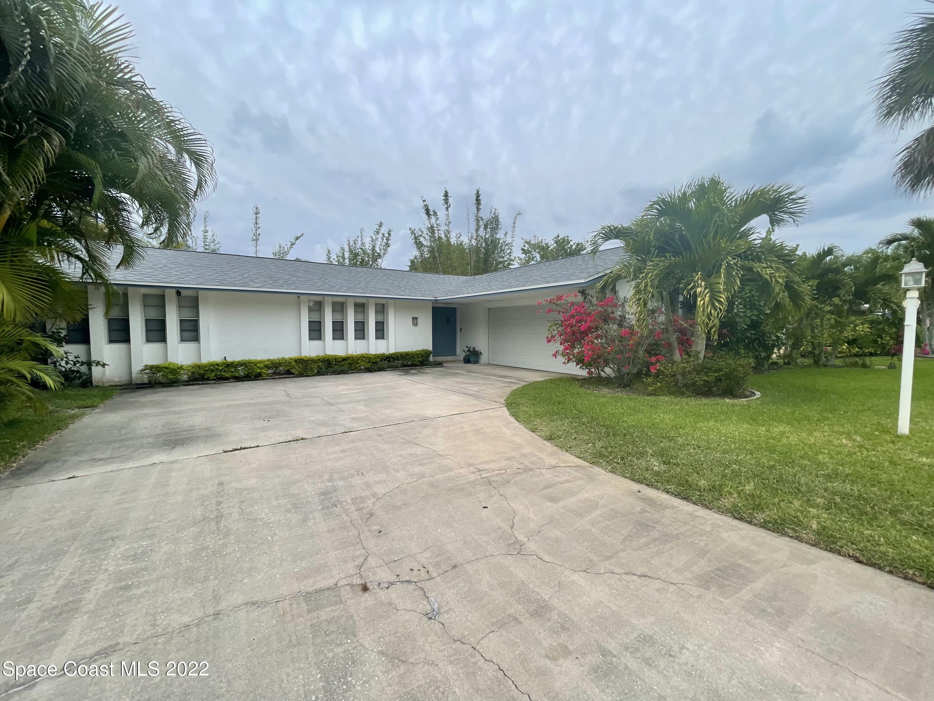 1042 Citrus Avenue NE Palm Bay FL 32905