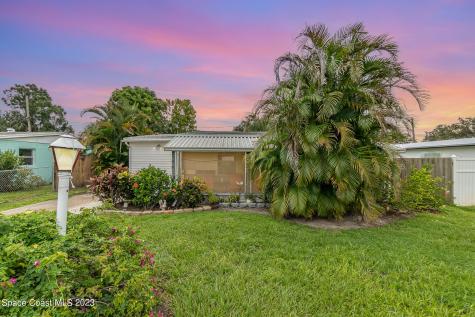 1720 5th Avenue Vero Beach FL 32960