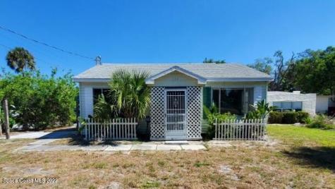 122 W Avenue B Melbourne FL 32901