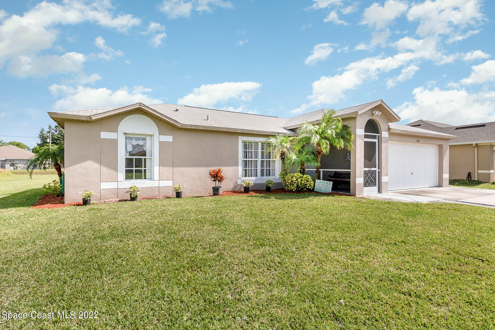 1071 Grandeur Street SE Palm Bay FL 32909