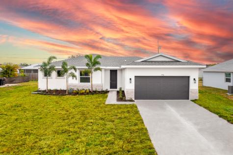 818 Happiness Avenue SW Palm Bay FL 32908