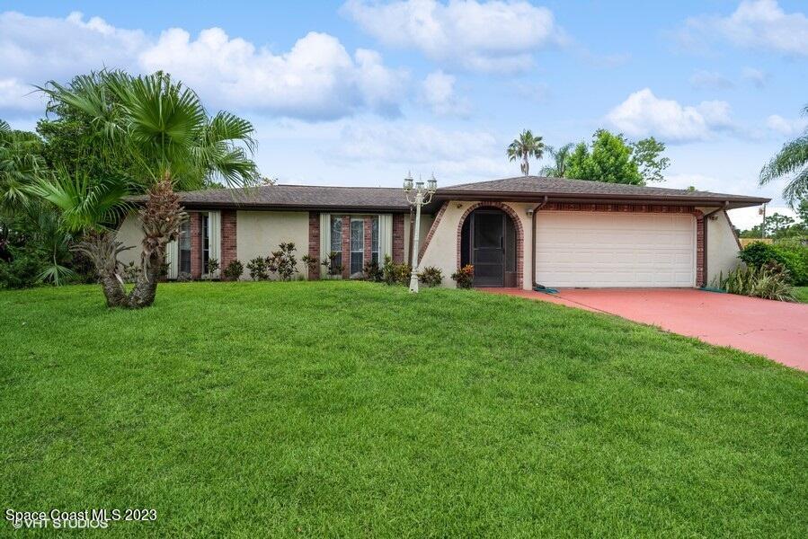 1618 Saladino Street SE Palm Bay FL 32909