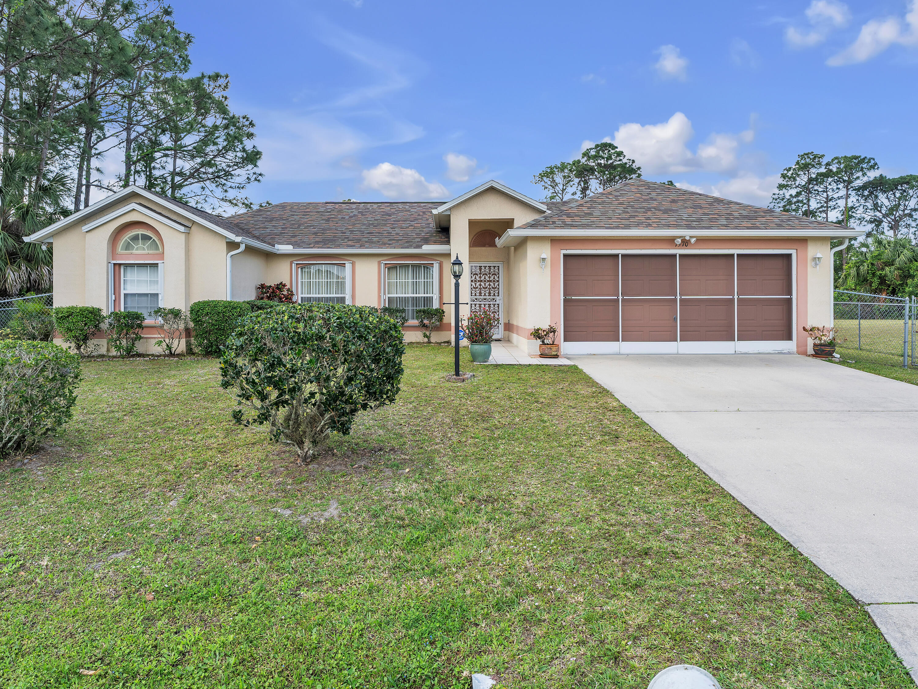 1570 Gardenton Street NW Palm Bay FL 32907