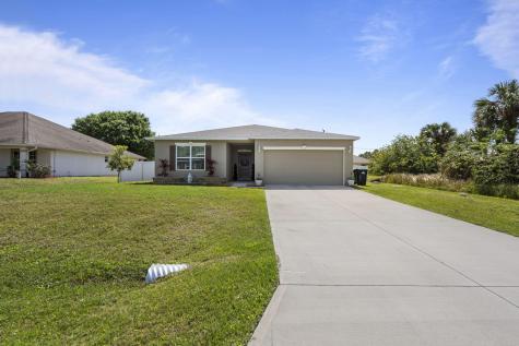 526 Gancedo Street SW Palm Bay FL 32908
