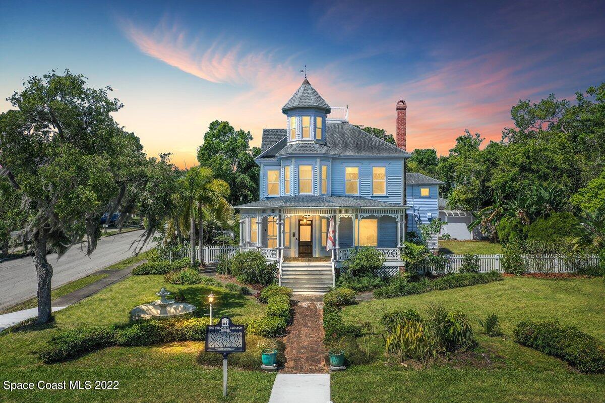 1736 Pineapple Avenue Melbourne FL 32935