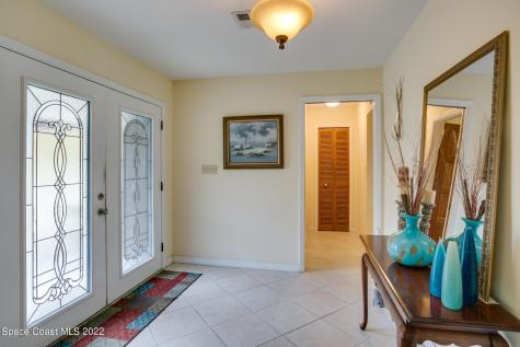 340 Oakland Avenue Indialantic FL 32903