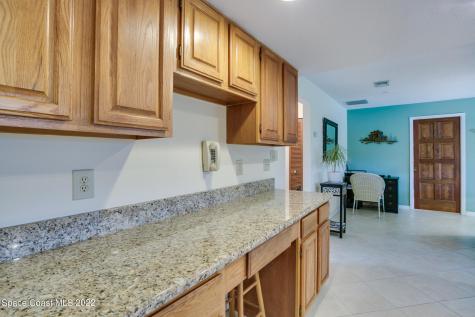 340 Oakland Avenue Indialantic FL 32903