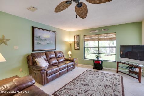 340 Oakland Avenue Indialantic FL 32903