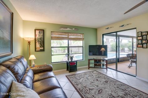 340 Oakland Avenue Indialantic FL 32903