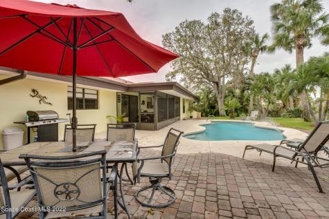 340 Oakland Avenue Indialantic FL 32903