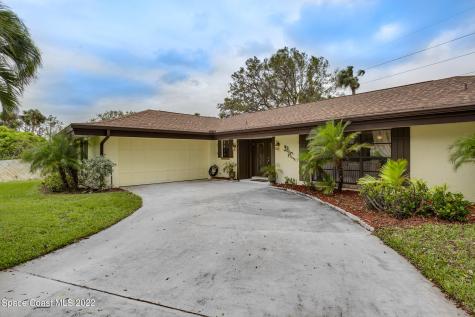 340 Oakland Avenue Indialantic FL 32903