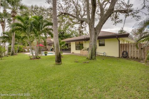 340 Oakland Avenue Indialantic FL 32903