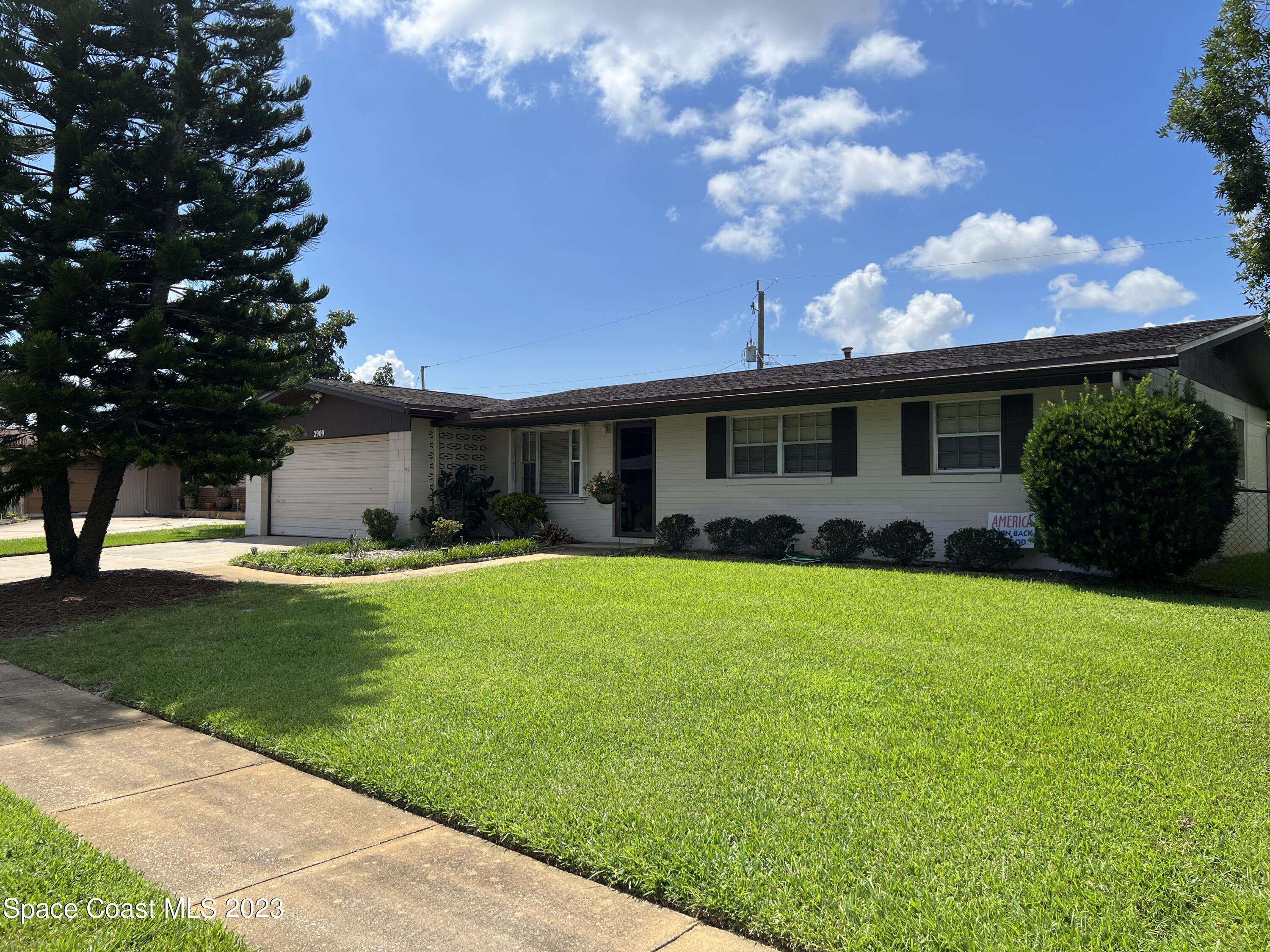 2909 Larkspur Street Titusville FL 32796