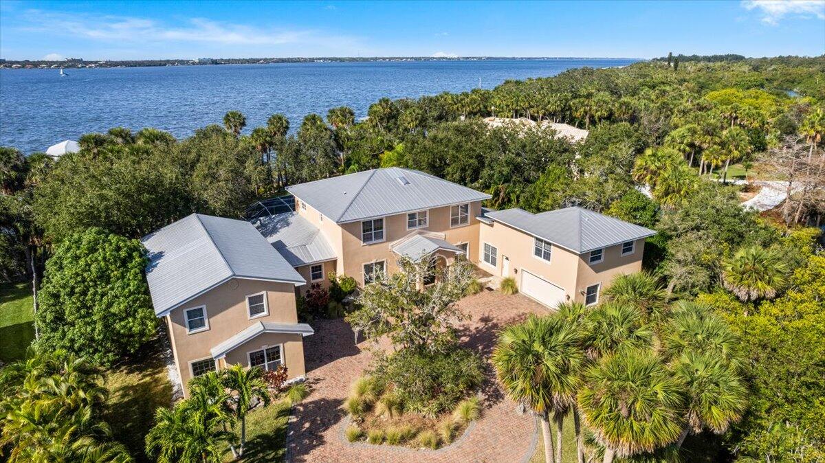 7647 S Tropical Trail Merritt Island FL 32952