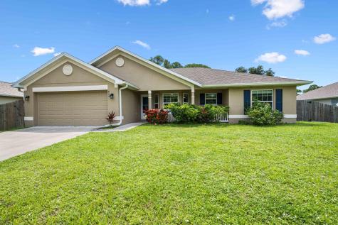 860 Ravenswood Street SE Palm Bay FL 32909