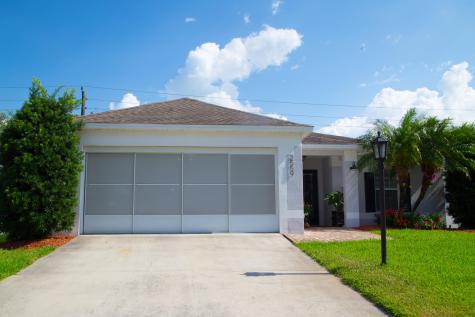 2559 Alicia Lane Melbourne FL 32935