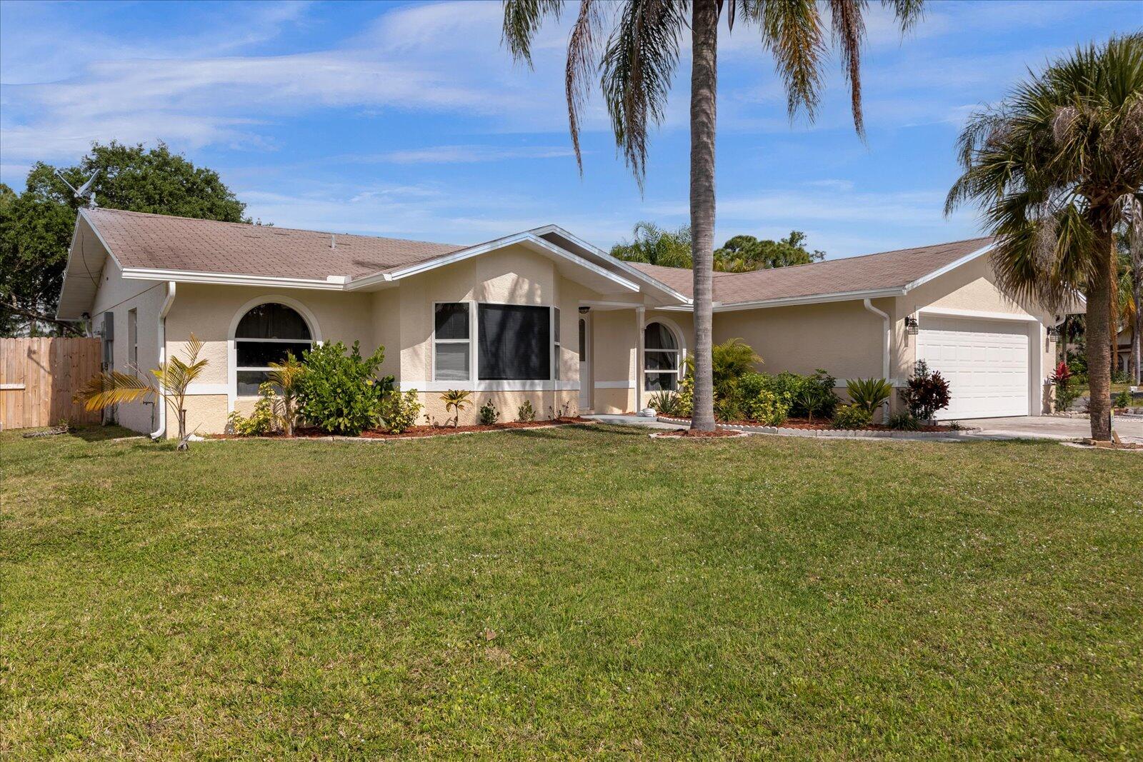 841 Rostock Circle NW Palm Bay FL 32907