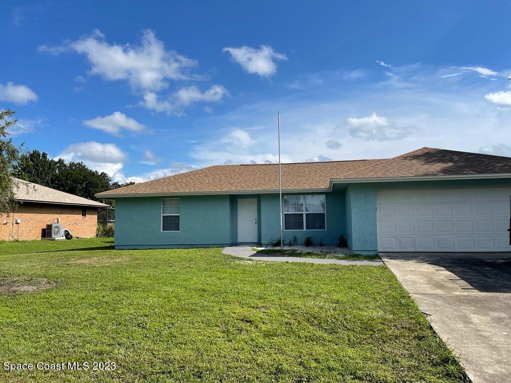896 Americana Boulevard NW Palm Bay FL 32907