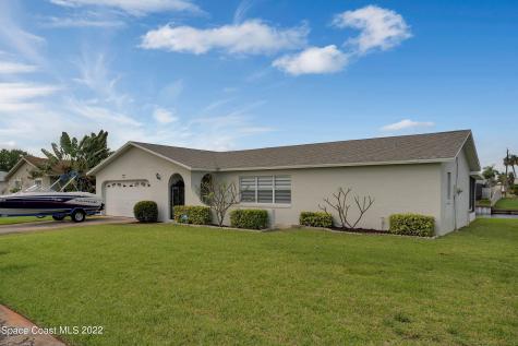1860 Porpoise Street Merritt Island FL 32952