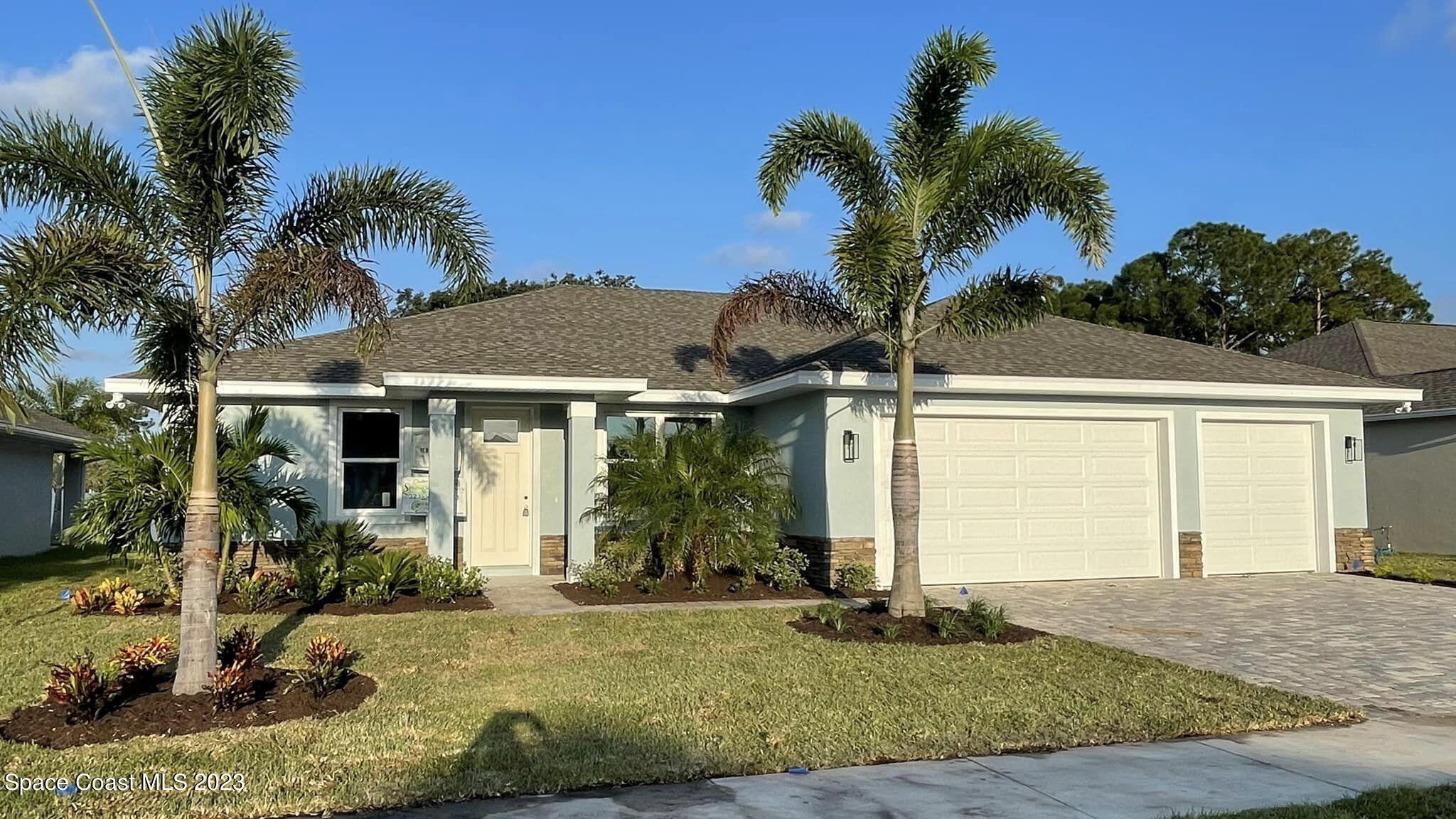 1094 Captiva Island Circle SW Palm Bay FL 32908