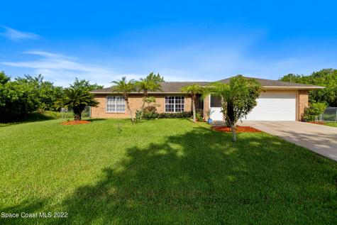 106 Hoffer Avenue NW Palm Bay FL 32907