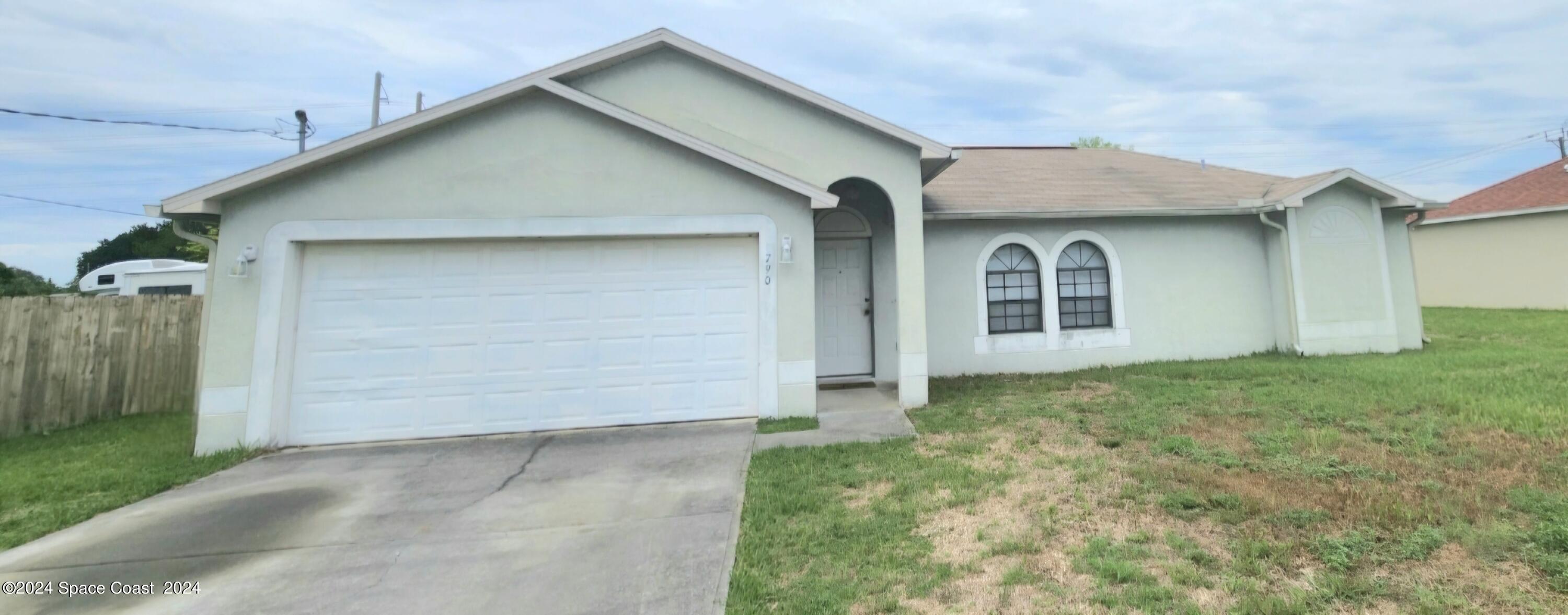 790 Gillen Avenue NW Palm Bay FL 32907