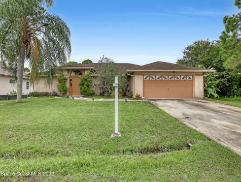 1760 Radisson Street NW Palm Bay FL 32907
