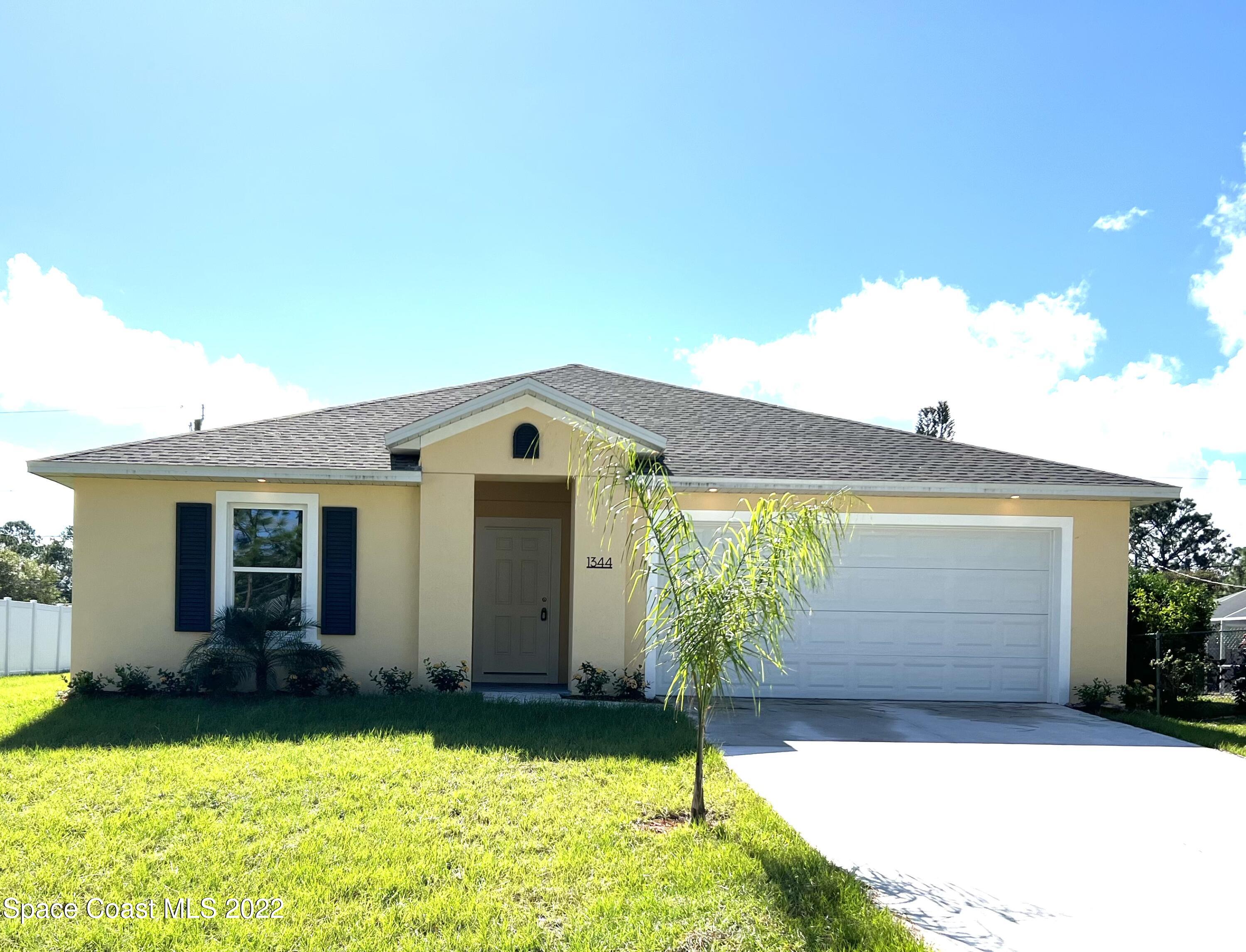 1344 Schneider Street SW Palm Bay FL 32908