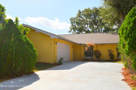 1046 Elmont Street NW Palm Bay FL 32907