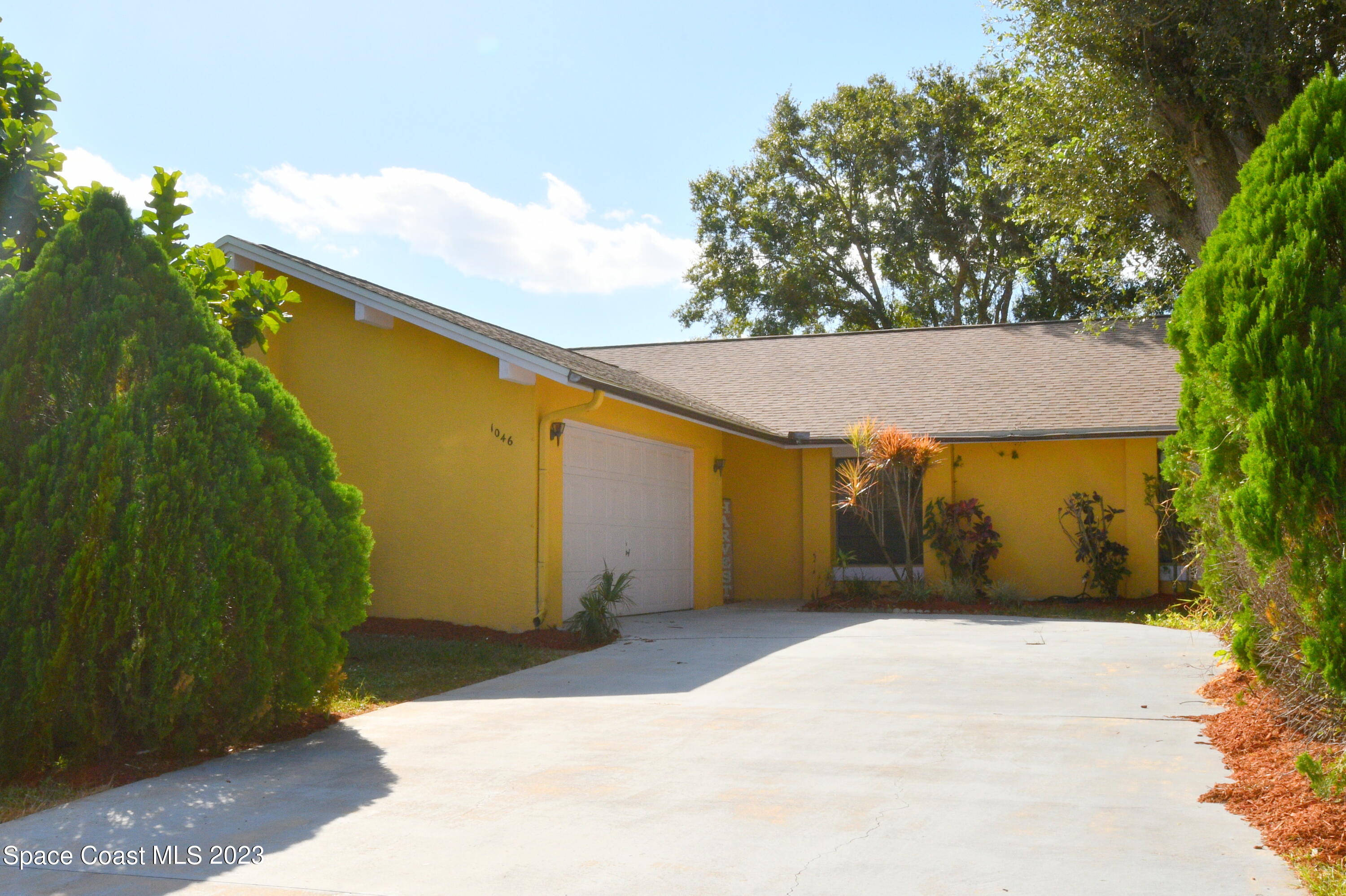 1046 Elmont Street NW Palm Bay FL 32907