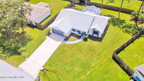 1196 Malone Street NW Palm Bay FL 32907