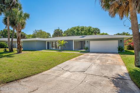 335 1st Avenue Indialantic FL 32903