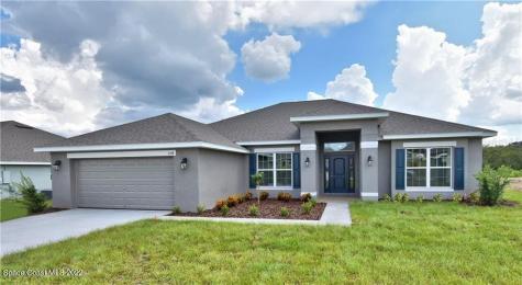590 Poplar Street SE Palm Bay FL 32909