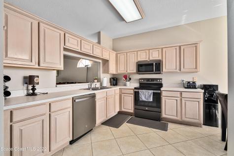 4072 Green Oak Drive Melbourne FL 32901