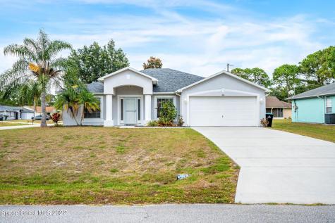801 Forest Street NE Palm Bay FL 32907